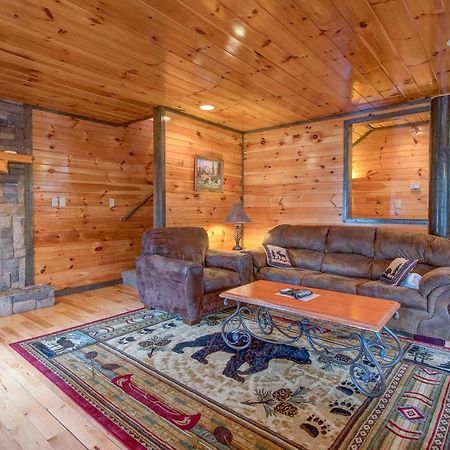 Standing Bear Lodge Gatlinburg Bagian luar foto