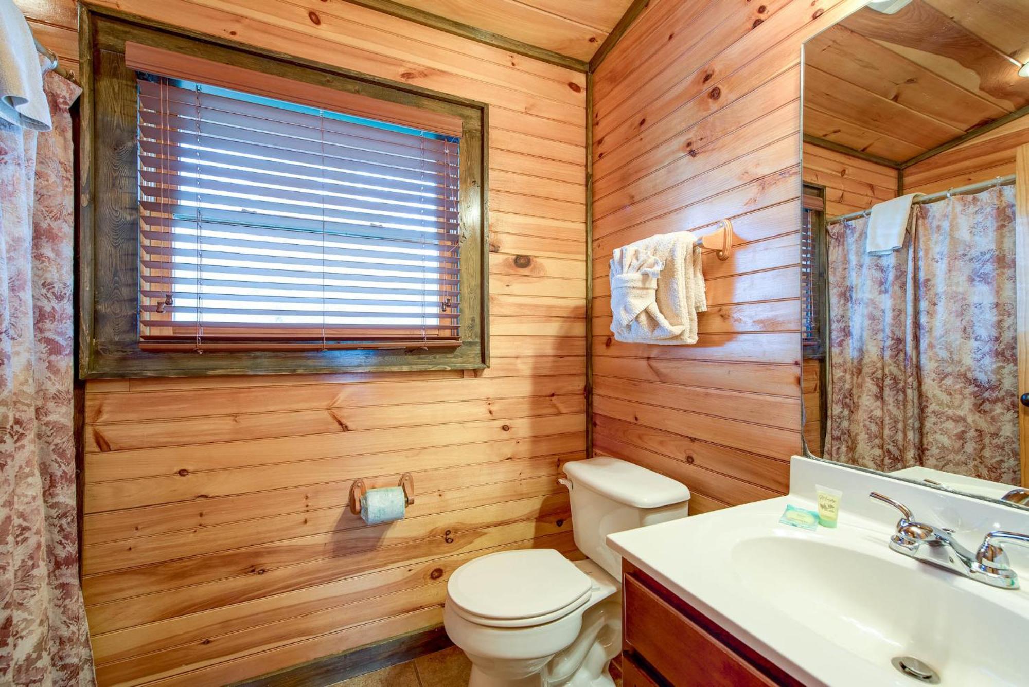 Standing Bear Lodge Gatlinburg Bagian luar foto
